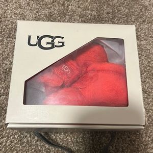Red 02/03C baby Uggs
